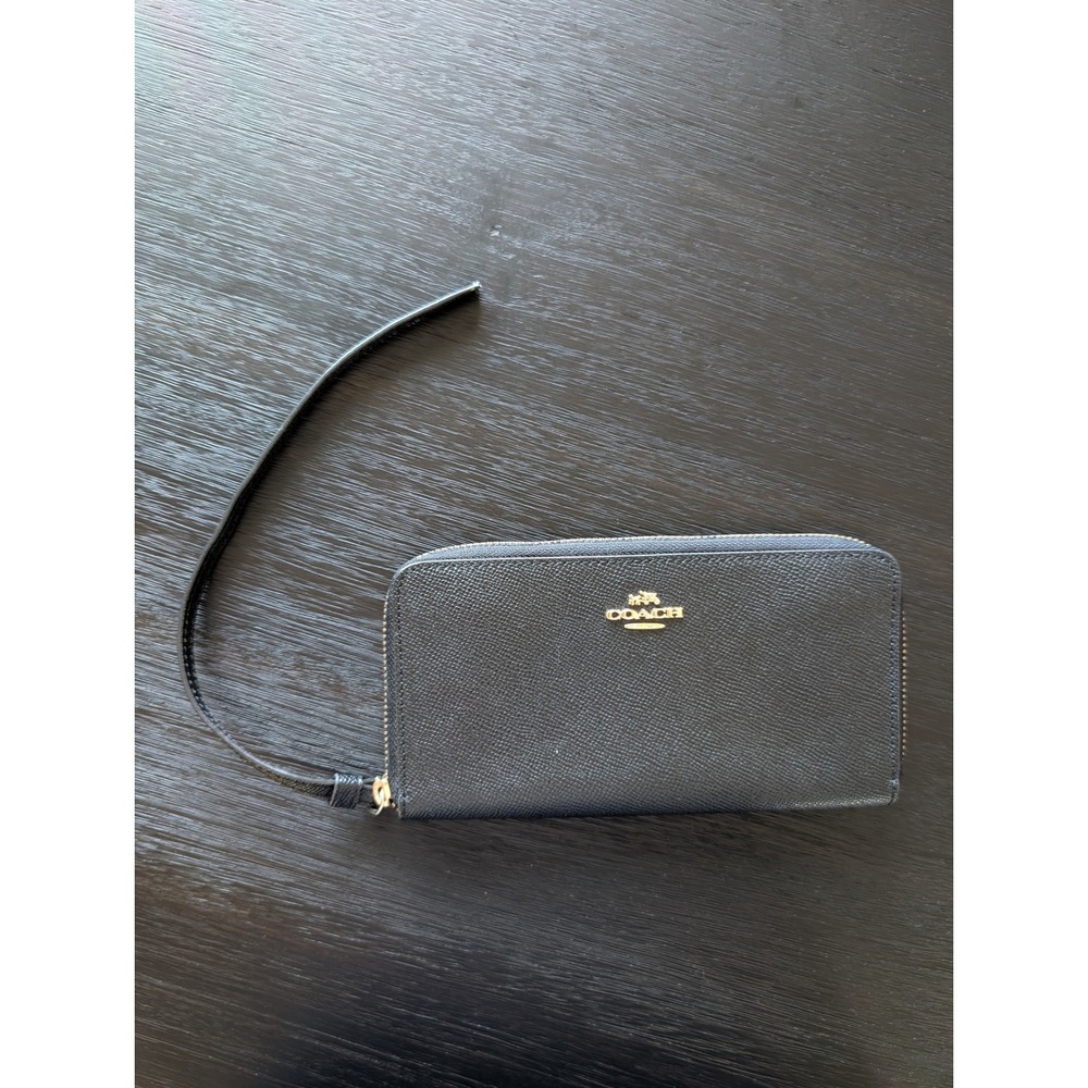 Coach Black Crossgrain Leather Zip Around Long Wallet FAIR READ